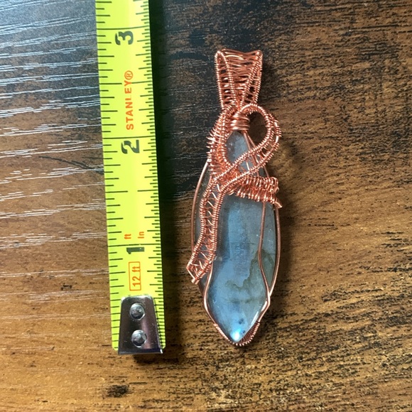 Handcrafted Wire Wrapped Labradorite Pendant - Picture 9 of 9
